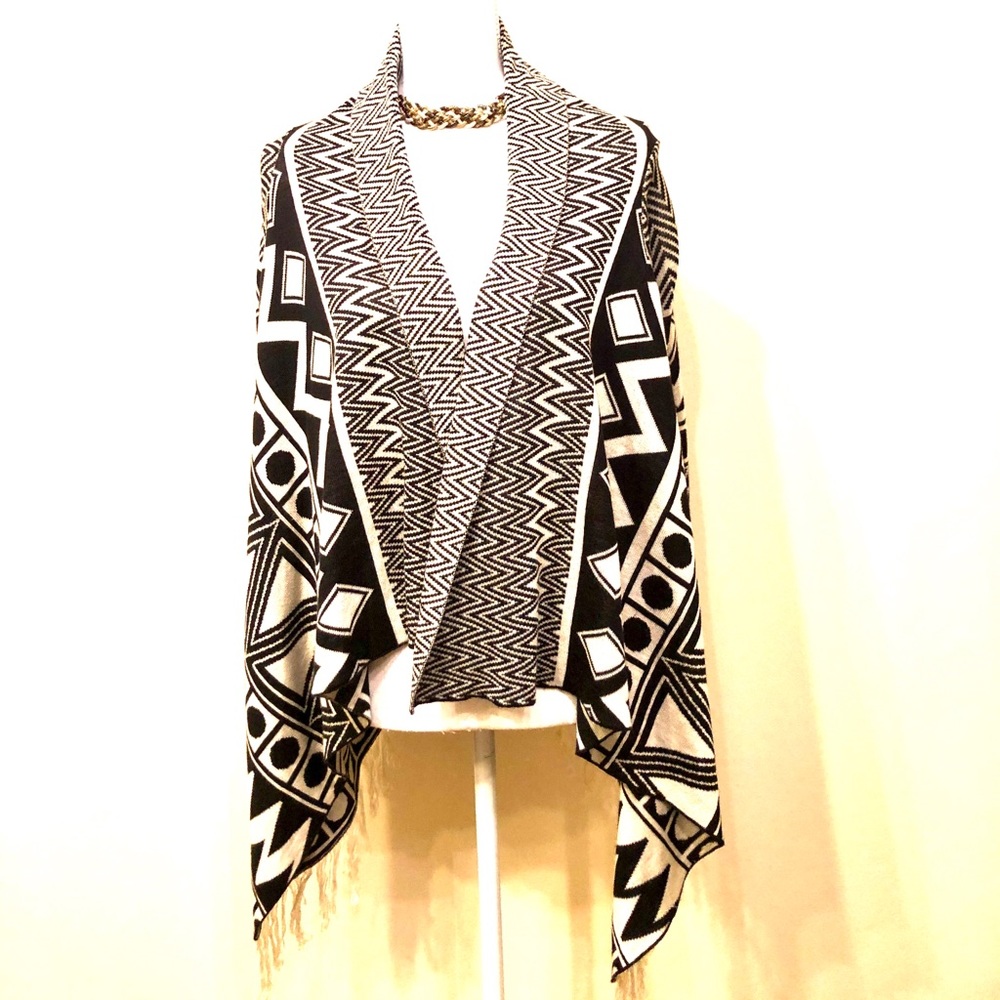 Active abstract cardigan Sweater Shawl